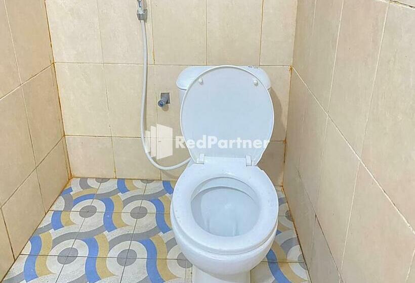חדר סטנדרט, Homestay Tirtasari Pinrang City Center Mitra Reddoorz