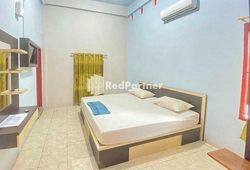디럭스 룸, Homestay Tirtasari Pinrang City Center Mitra Reddoorz