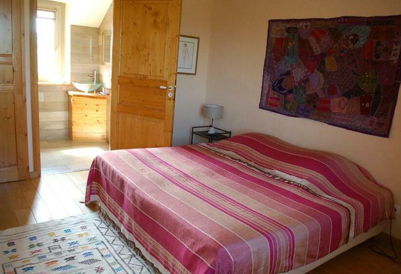 Номер Стандарт, B&b La Maison Des Collines Autour Chambres D Hôtes