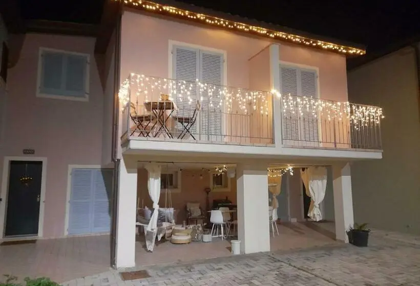 スリーベッドルーム　ヴィラ, B&b Tra Mare E Montagna   Sauna E Piscina