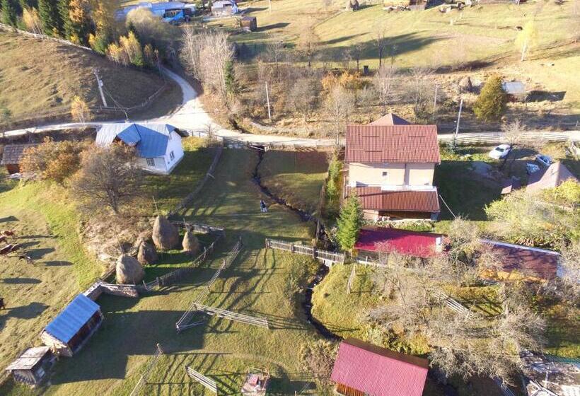 ‫فيلا غرفة نوم واحدة, Casa Gramy