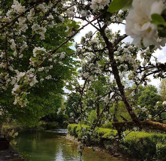 חדר סופריור לשלושה, La Maison Des Maîtres De Forge