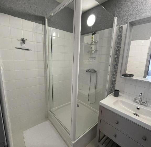 Четырехместный Номер Superior, Les Trois Cèdres