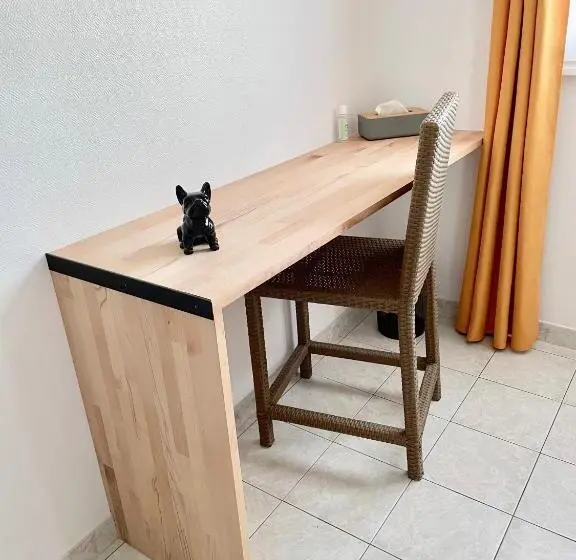 スイート, Les Trois Cèdres