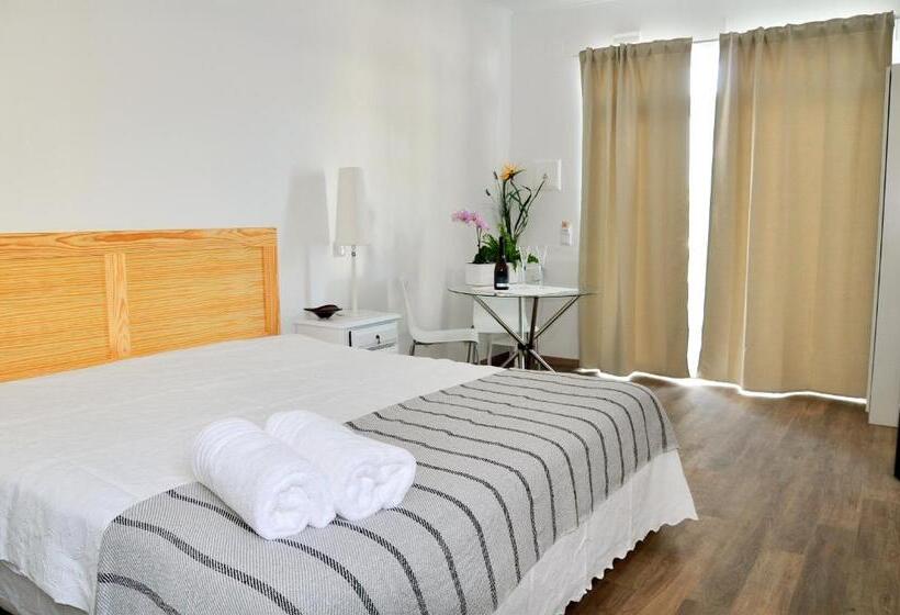 스탠다드 룸 산 전망, Sleep In Bucelas