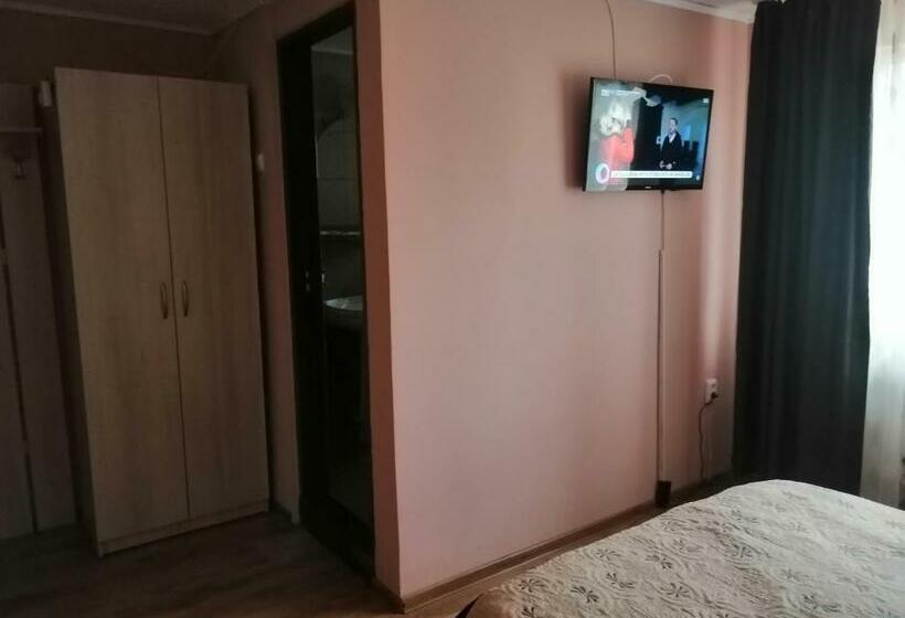 غرفة قياسية, Casa Gramy