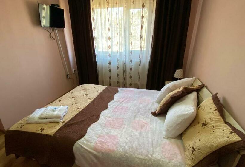 غرفة قياسية, Casa Gramy