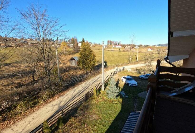 غرفة قياسية, Casa Gramy