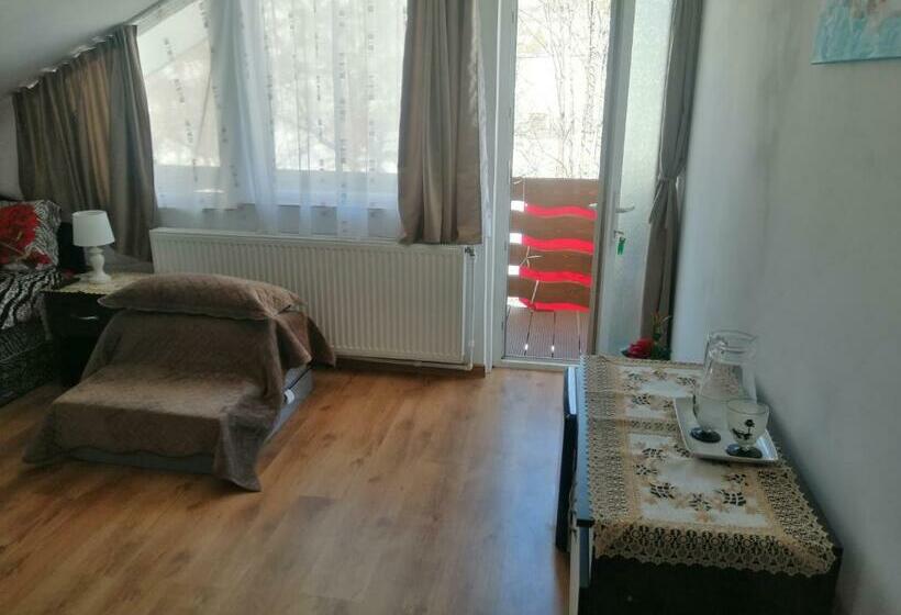 غرفة قياسية, Casa Gramy