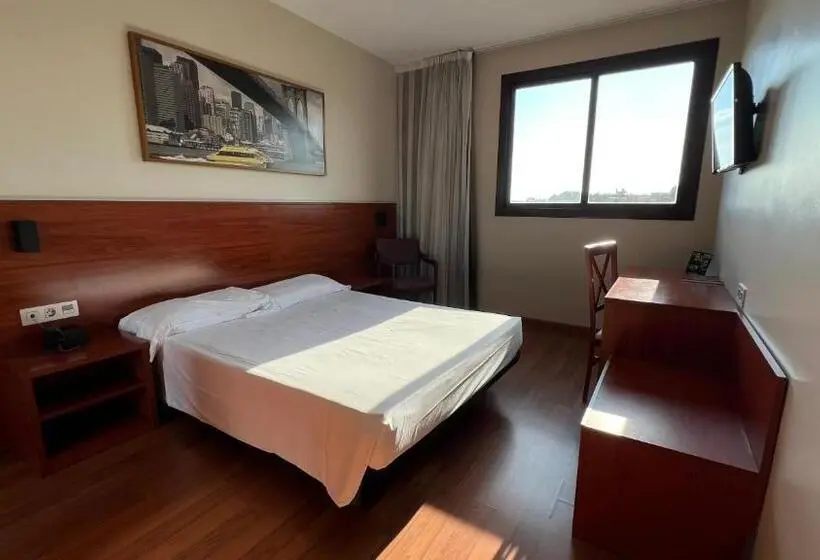 スタンダードルーム, B&b Hotel Tarragona Reus
