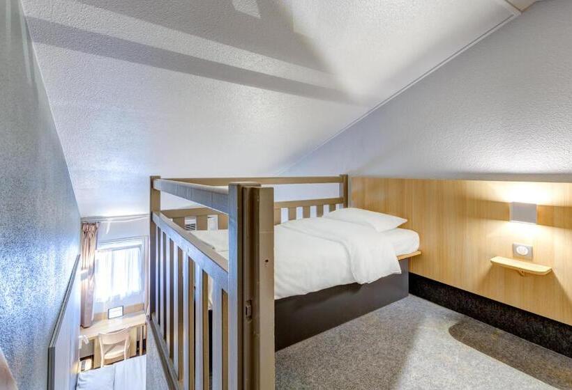 Четырехместный Номер Стандарт, B&b Hotel Orgeval