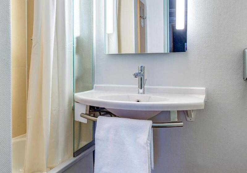 Номер Стандарт, B&b Hotel Orgeval