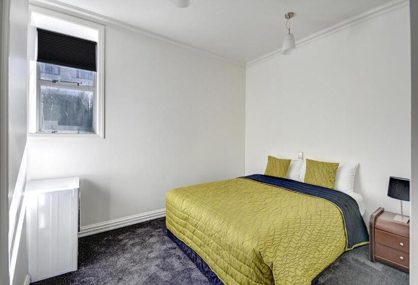 2 베드룸 인테리어 아파트, Chapel Apartments