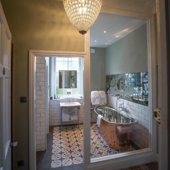 Executive Szoba, Bowburn Hall