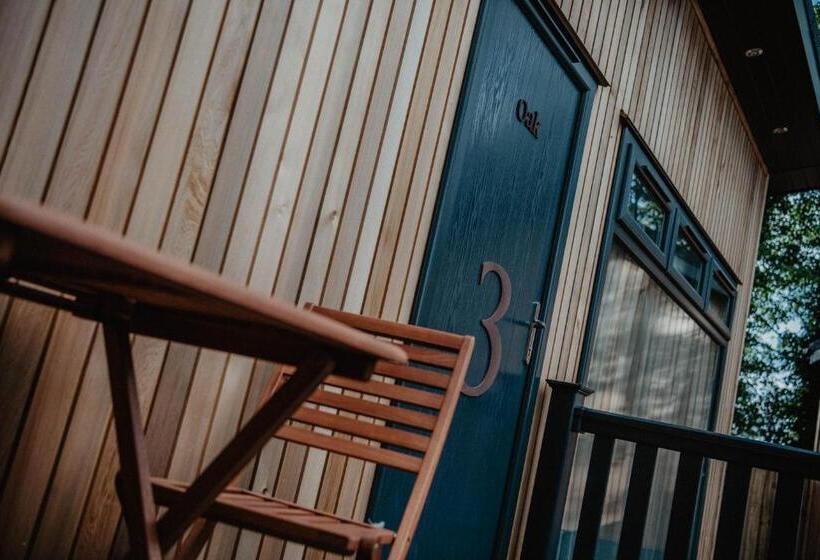 1 Szobás Villa, Bowburn Hall