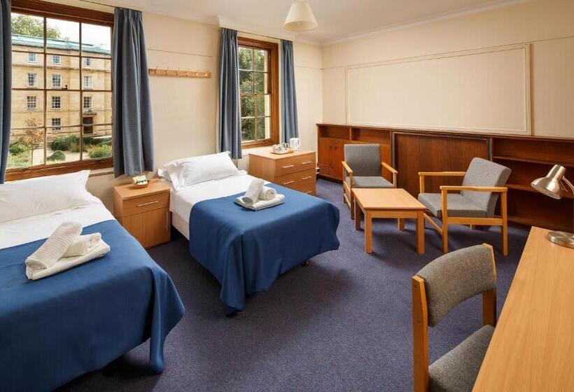 חדר סטנדרט חדר אמבטיה משותף, Christ S College Cambridge