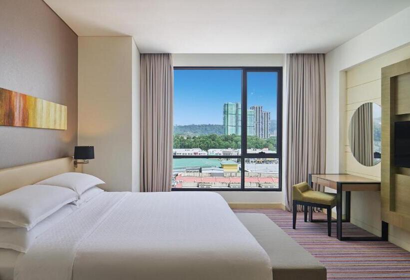 Suite Pat King, Four Points By Sheraton Puchong