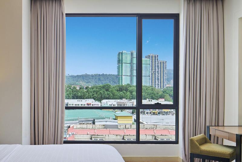 Suite Pat King, Four Points By Sheraton Puchong
