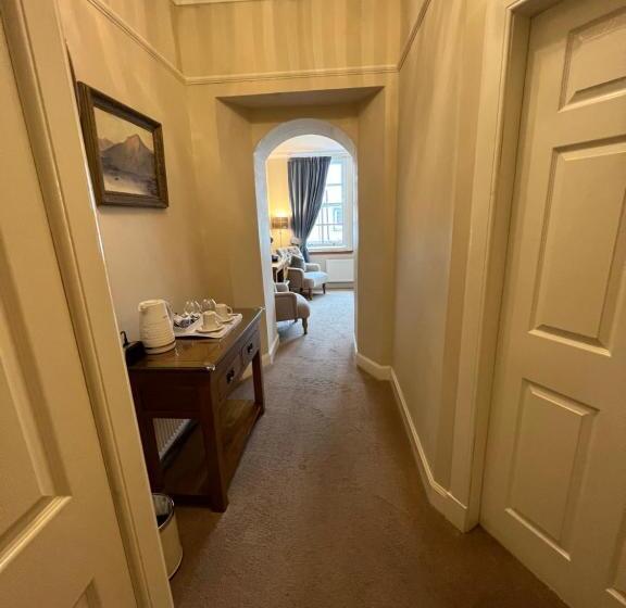 高级大房间, Glentower Lower Observatory