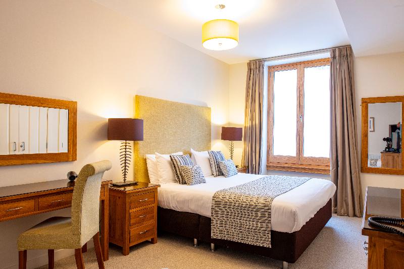 Апартаменты Ejecutiva 2 Спальни, Inverness City Suites