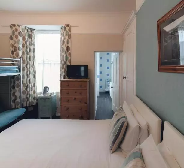 Family Room, Lingmoor