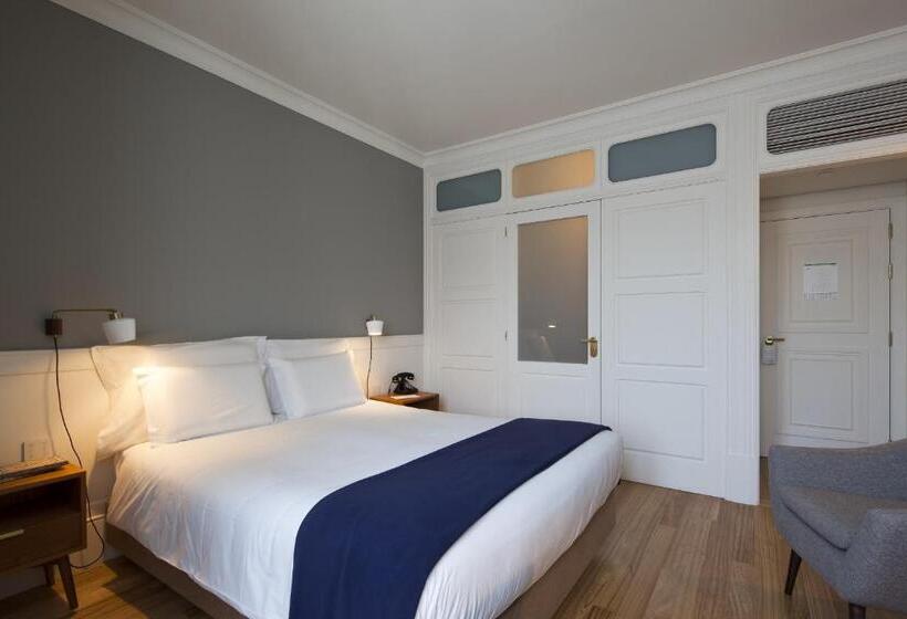 اتاق استاندارد با چشمانداز شهر, Porto A.s. 1829