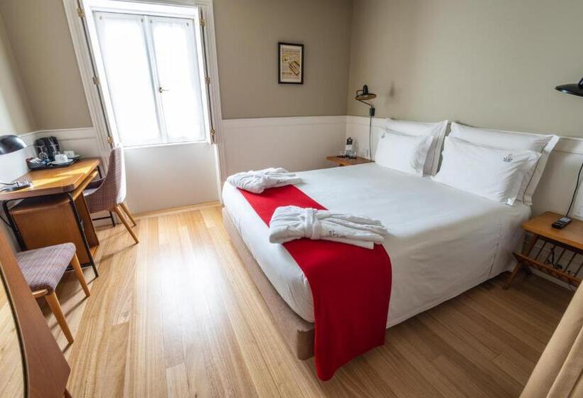 اتاق خانوادگی, Porto A.s. 1829