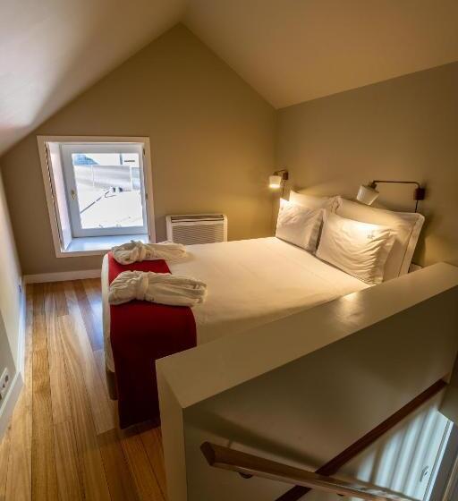 اتاق خانوادگی, Porto A.s. 1829