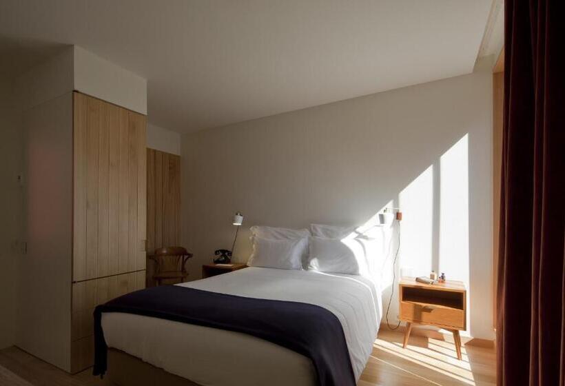 اتاق عادی, Porto A.s. 1829