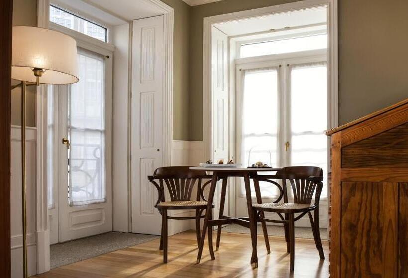 اتاق سوپریور, Porto A.s. 1829