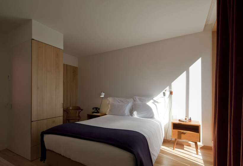 اتاق عادی, Porto A.s. 1829