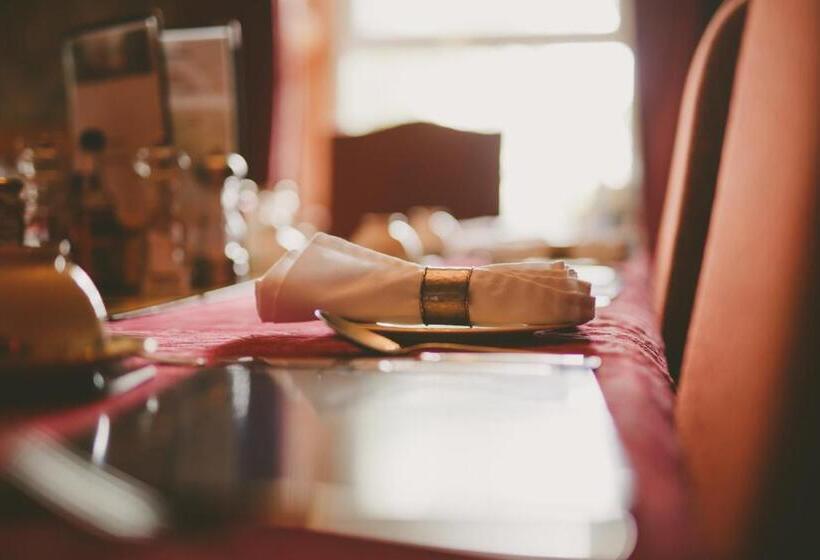 غرفة قياسية سرير كينج, Riding Farm