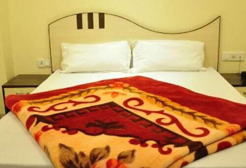 デラックスルーム, Robin