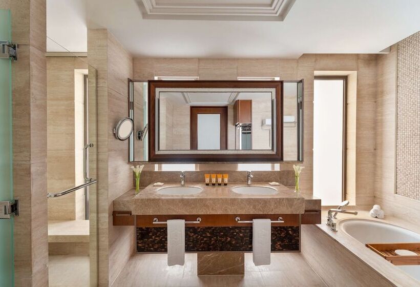 Вилла 2 Спальни, Shangrila Sanya