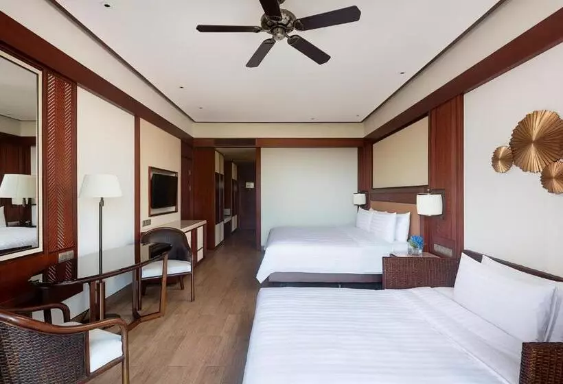 キングサイズベッドのデラックスルーム, Shangrila Sanya
