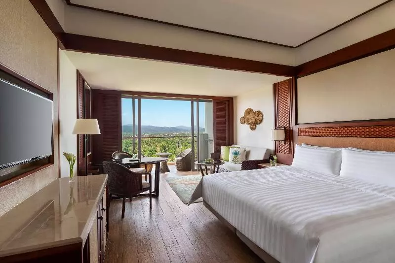 キングサイズベッドのデラックスルーム, Shangrila Sanya