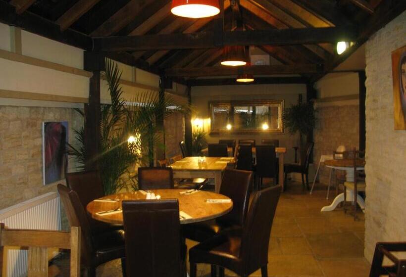 家庭间, The Chequers Inn