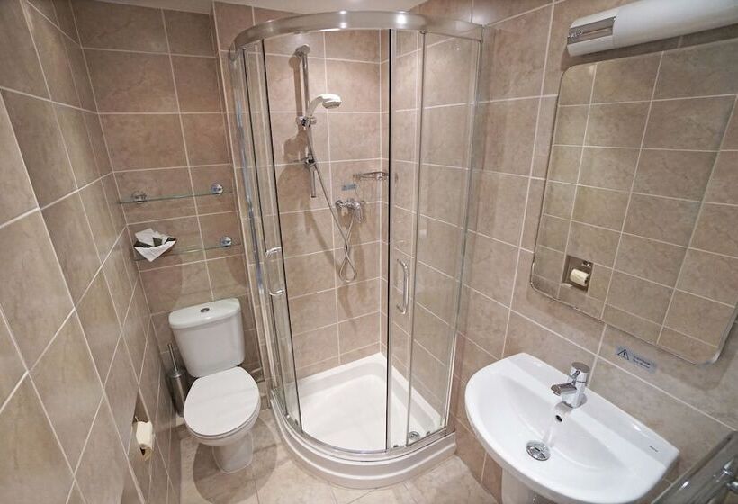 スタンダードルーム, Tigh Na Cloich