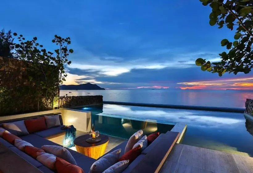 オーシャンビューの１ベッドルームビラ, U Pattaya