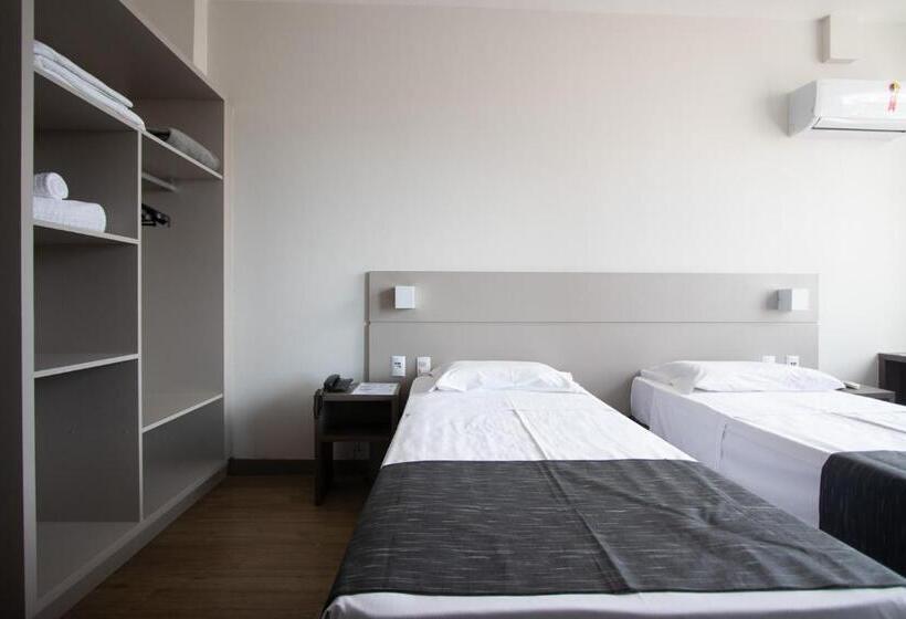 수피리어 룸, Valerim Itajai / Navegantes