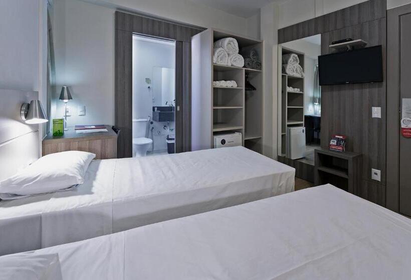 수피리어 트리플 룸, Valerim Itajai / Navegantes