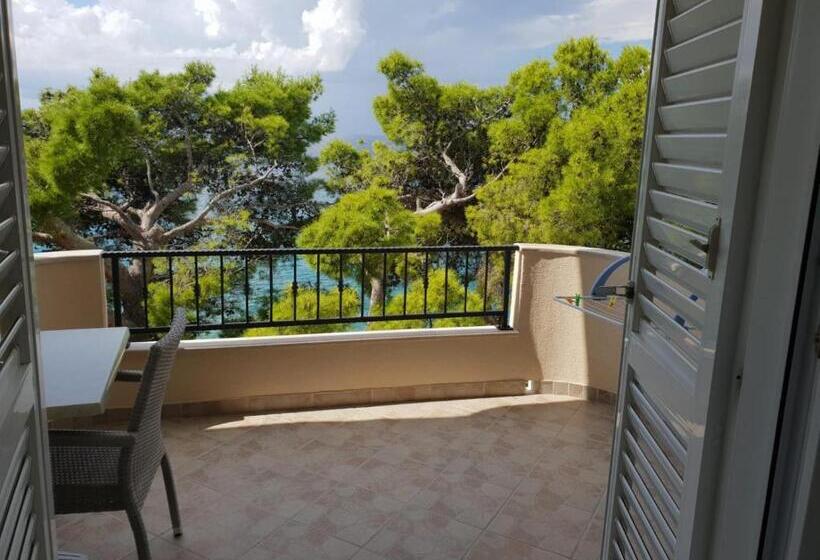 غرفة ديلوكس مطلّة علي البحر, Villa Marija