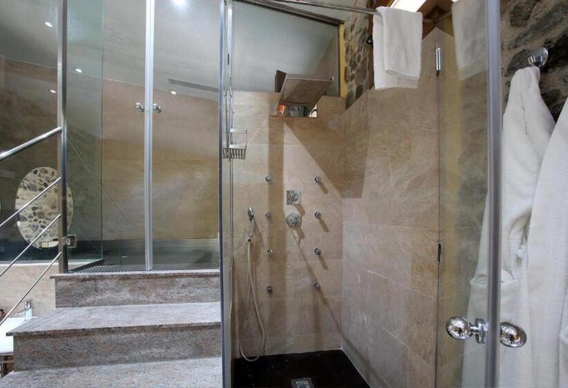 سوییت با استخر, Mas La Casassa