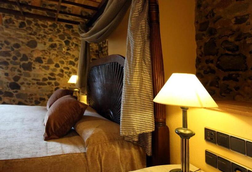 سوئیت با وان آب گرم, Mas La Casassa