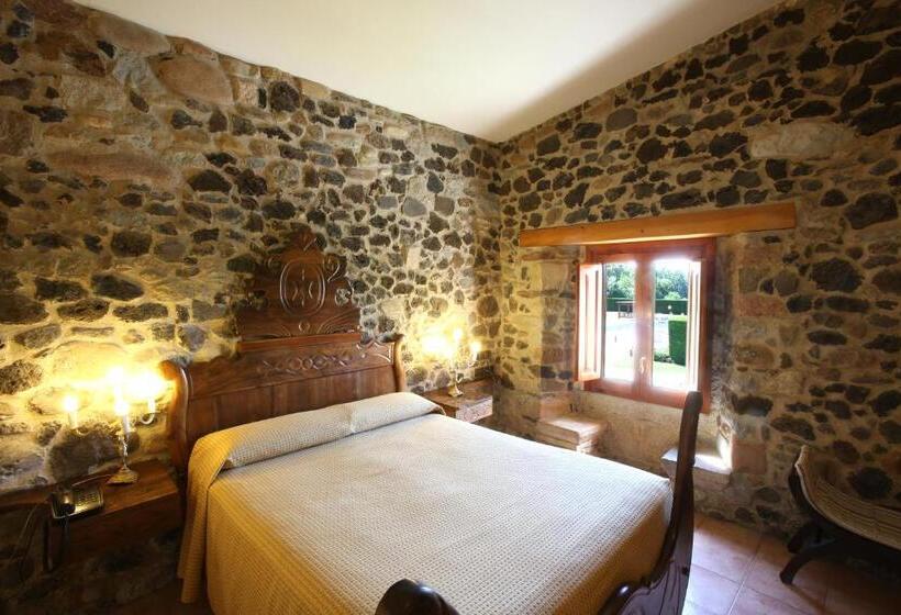 اتاق استاندارد با وان آب گرم, Mas La Casassa