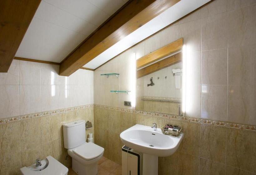 سوئیت با وان آب گرم, Mas La Casassa