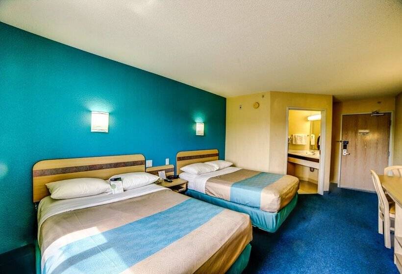스탠다드 룸 더블 침대 2개, Motel 6huntsville, On