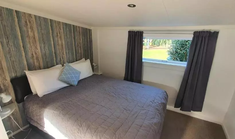 キャビン, Accent On Taupo Motor Lodge