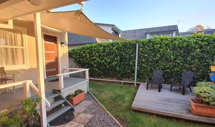 ベーシックワンルーム, Accent On Taupo Motor Lodge