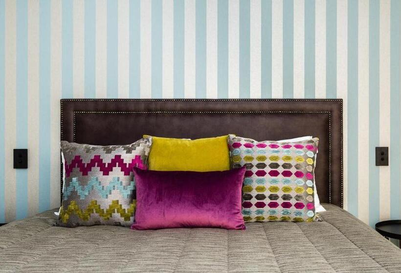 חדר סטנדרט עם מיטת קינג, Pebble Beach Motor Inn